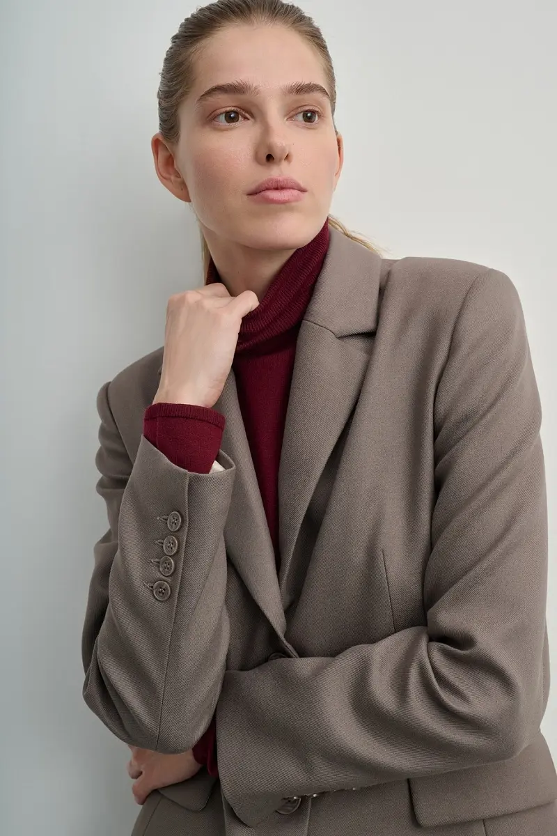 Однобортный жакет