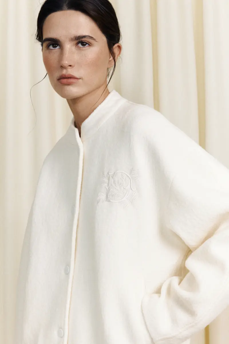 Шерстяной бомбер