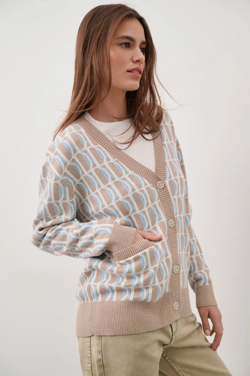 Трикотажный кардиган