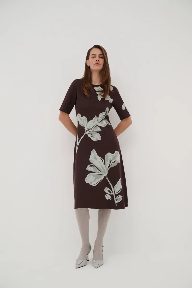 Жаккардовое платье